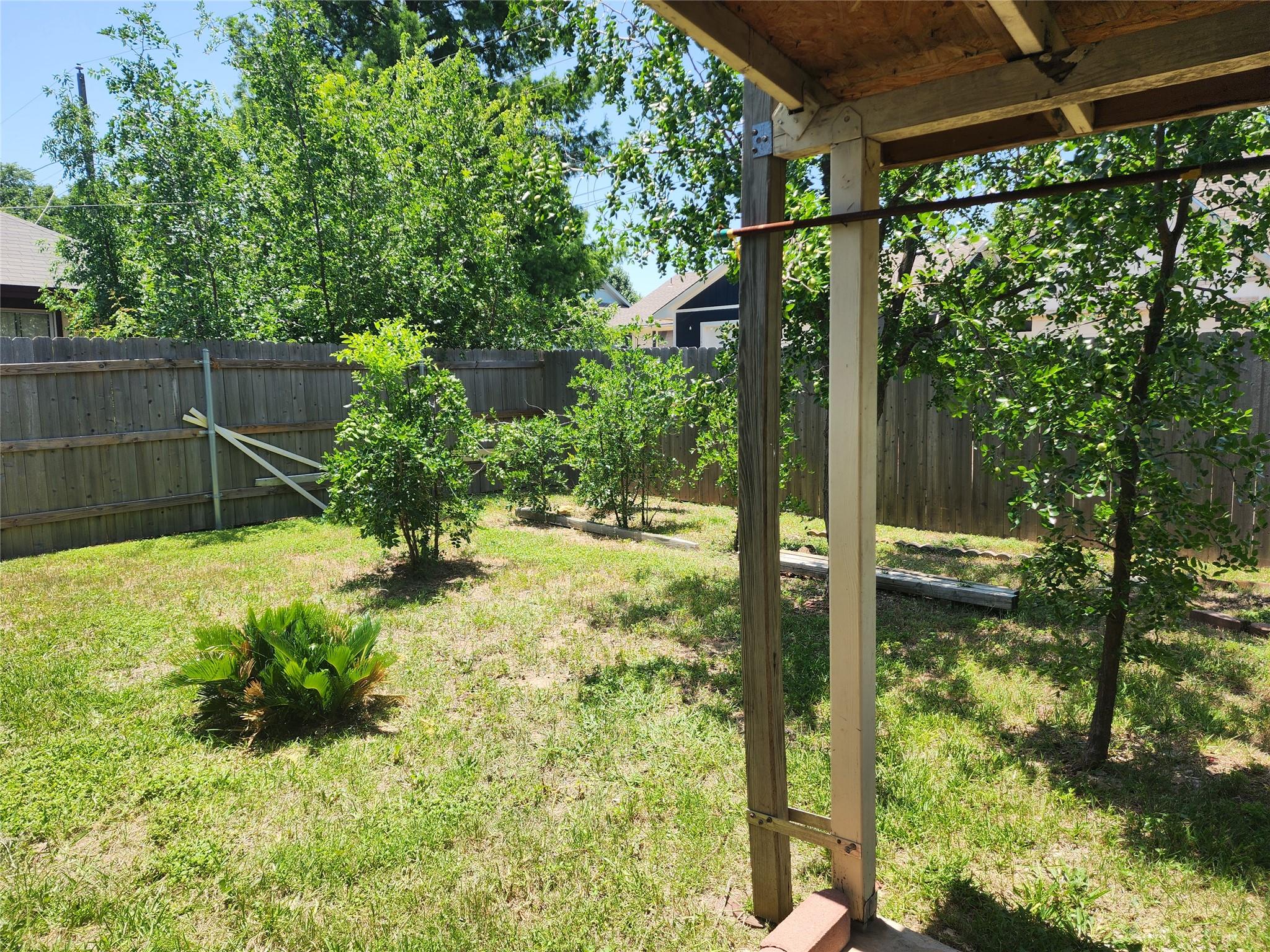 1712 Southwestern Dr, Round Rock, TX 78664