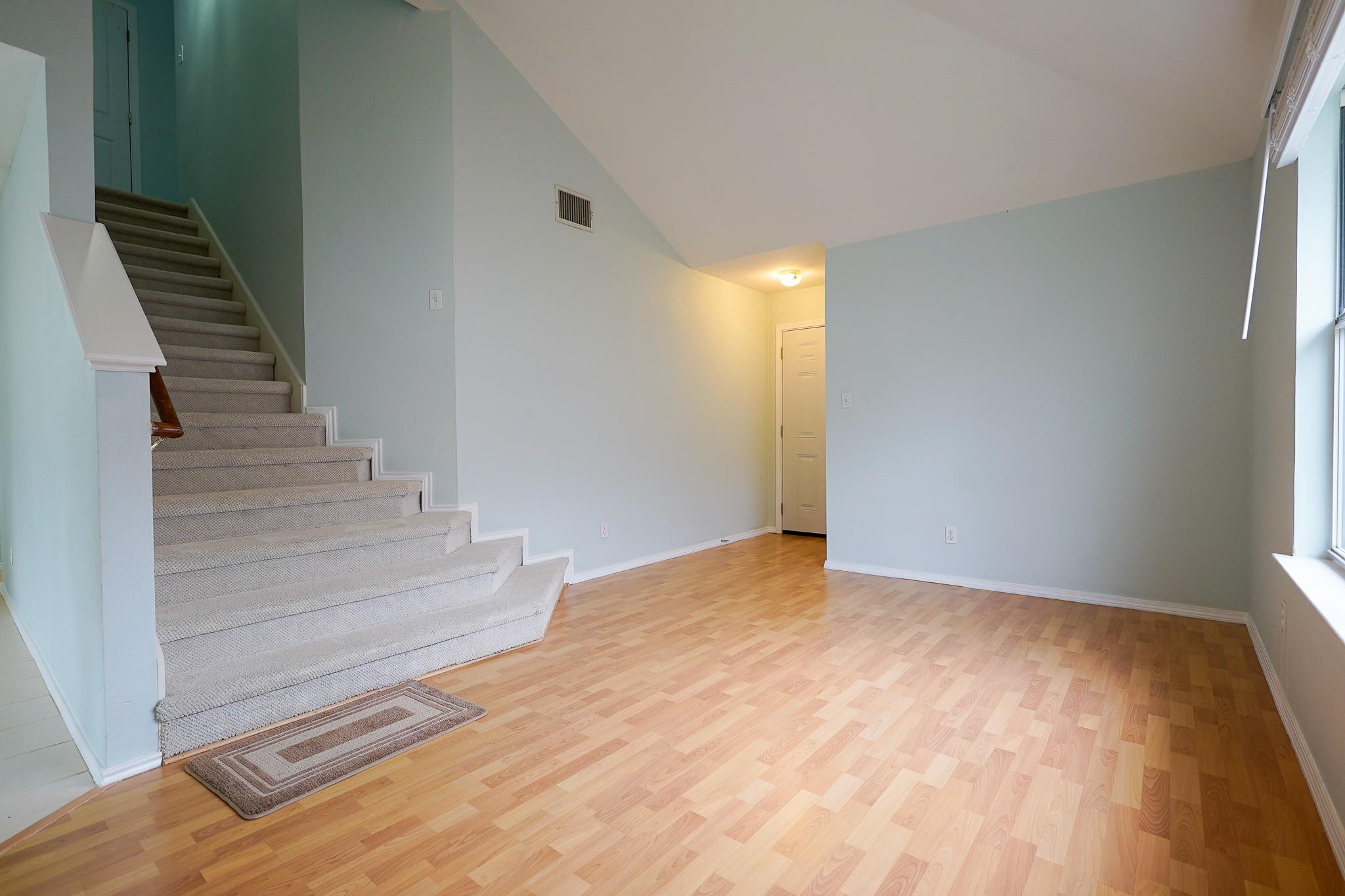 1712 Southwestern Dr, Round Rock, TX 78664