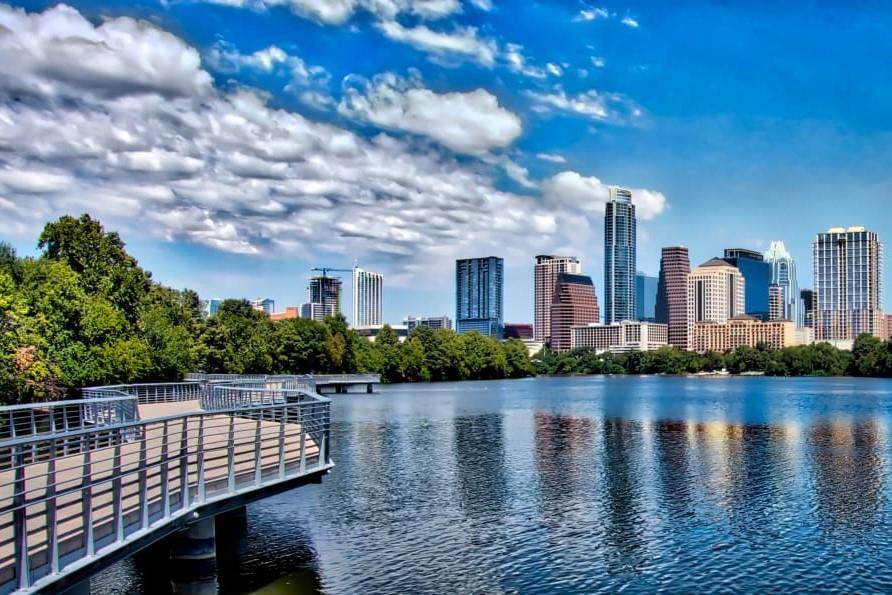 40 N Interstate 35 # 4C2, Austin, TX 78701