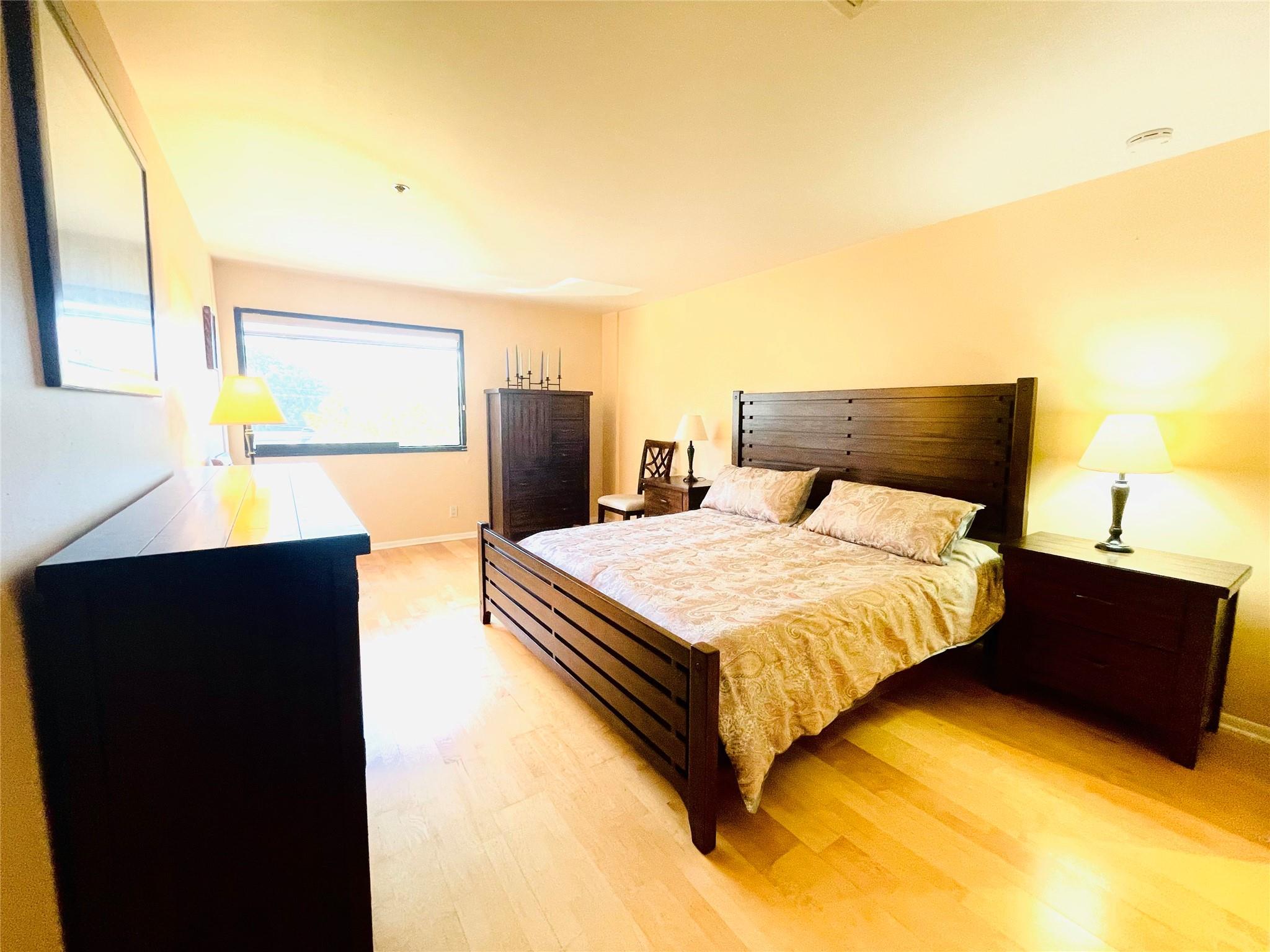 40 N Interstate 35 # 4C2, Austin, TX 78701