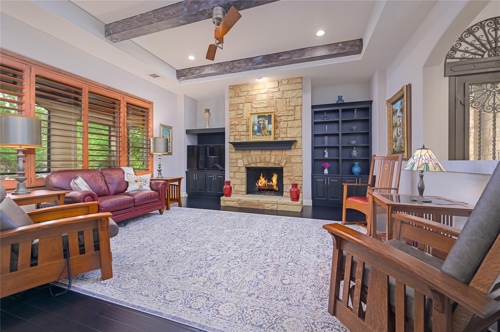 22 Borello Dr, Austin, TX 78738