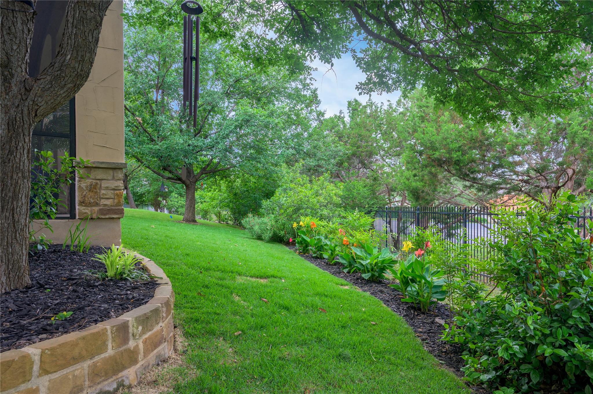 22 Borello Dr, Austin, TX 78738