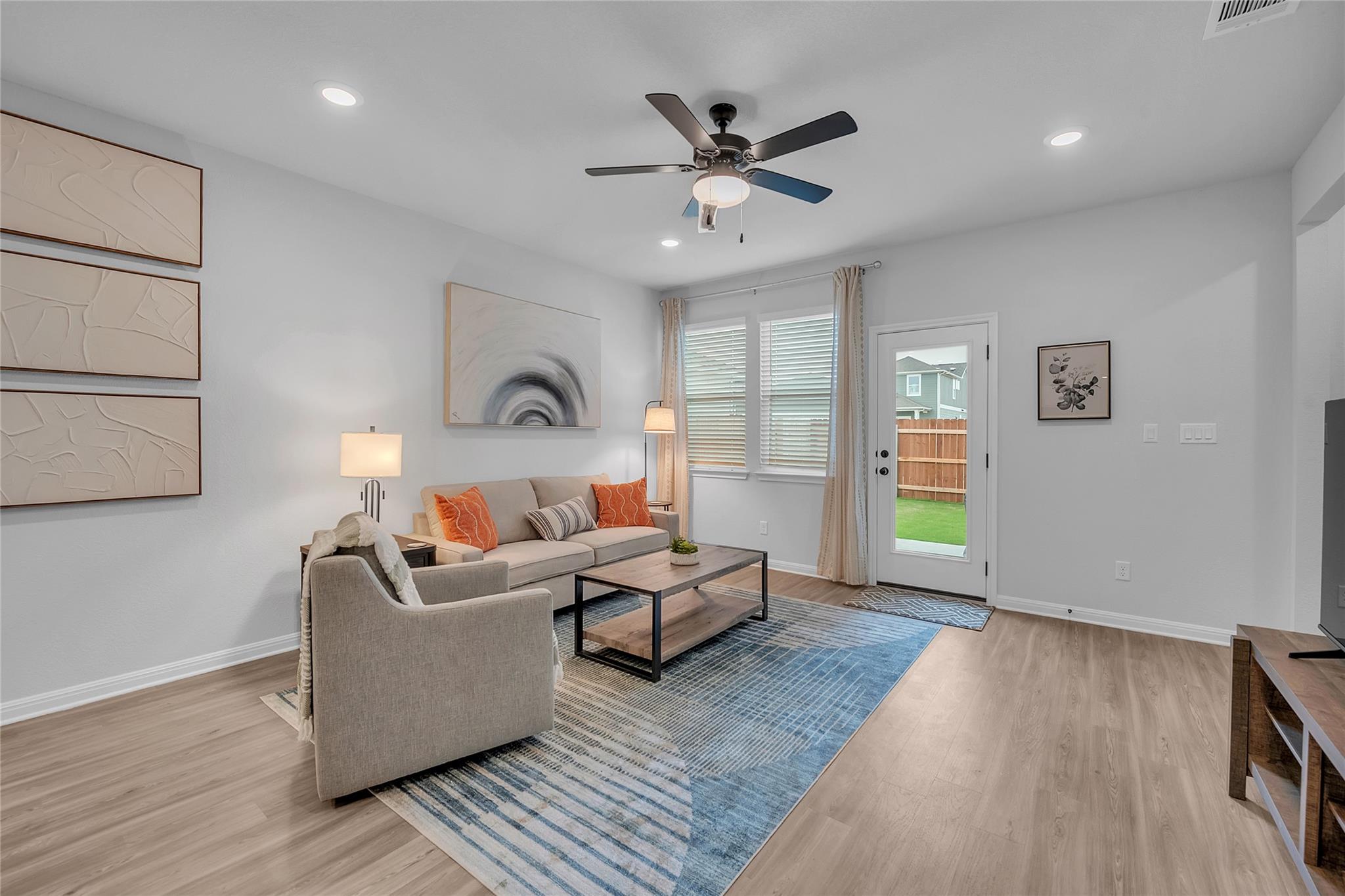 2421 Amara Levi Ln, Round Rock, TX 78665