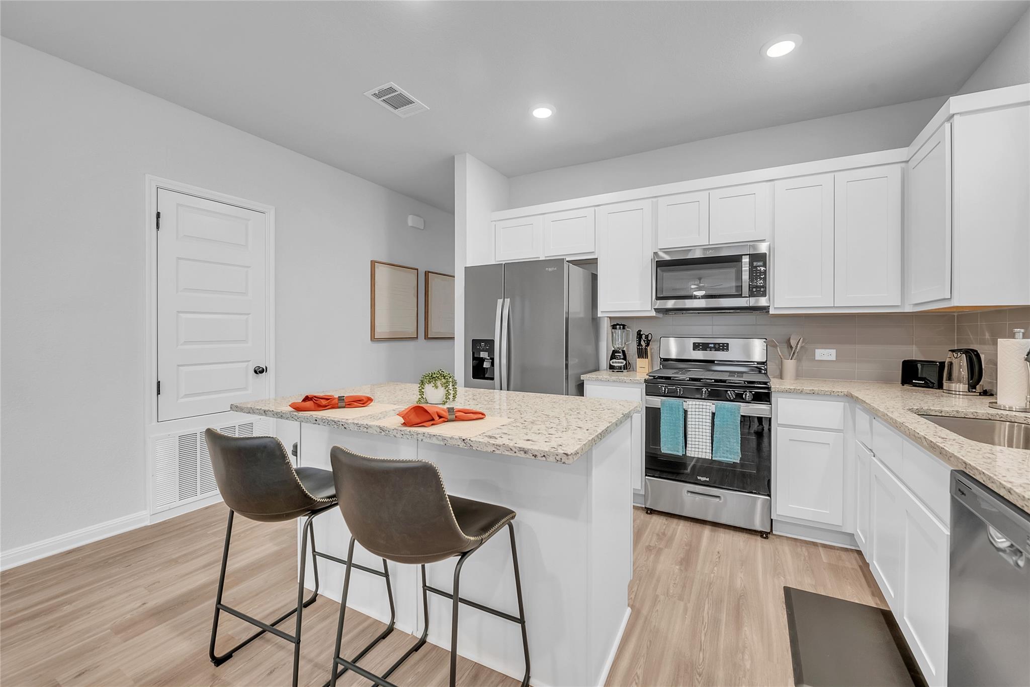 2421 Amara Levi Ln, Round Rock, TX 78665