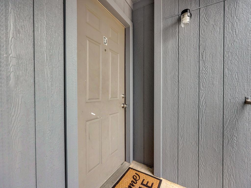 8307 Garcreek Cir, Austin, TX 78724