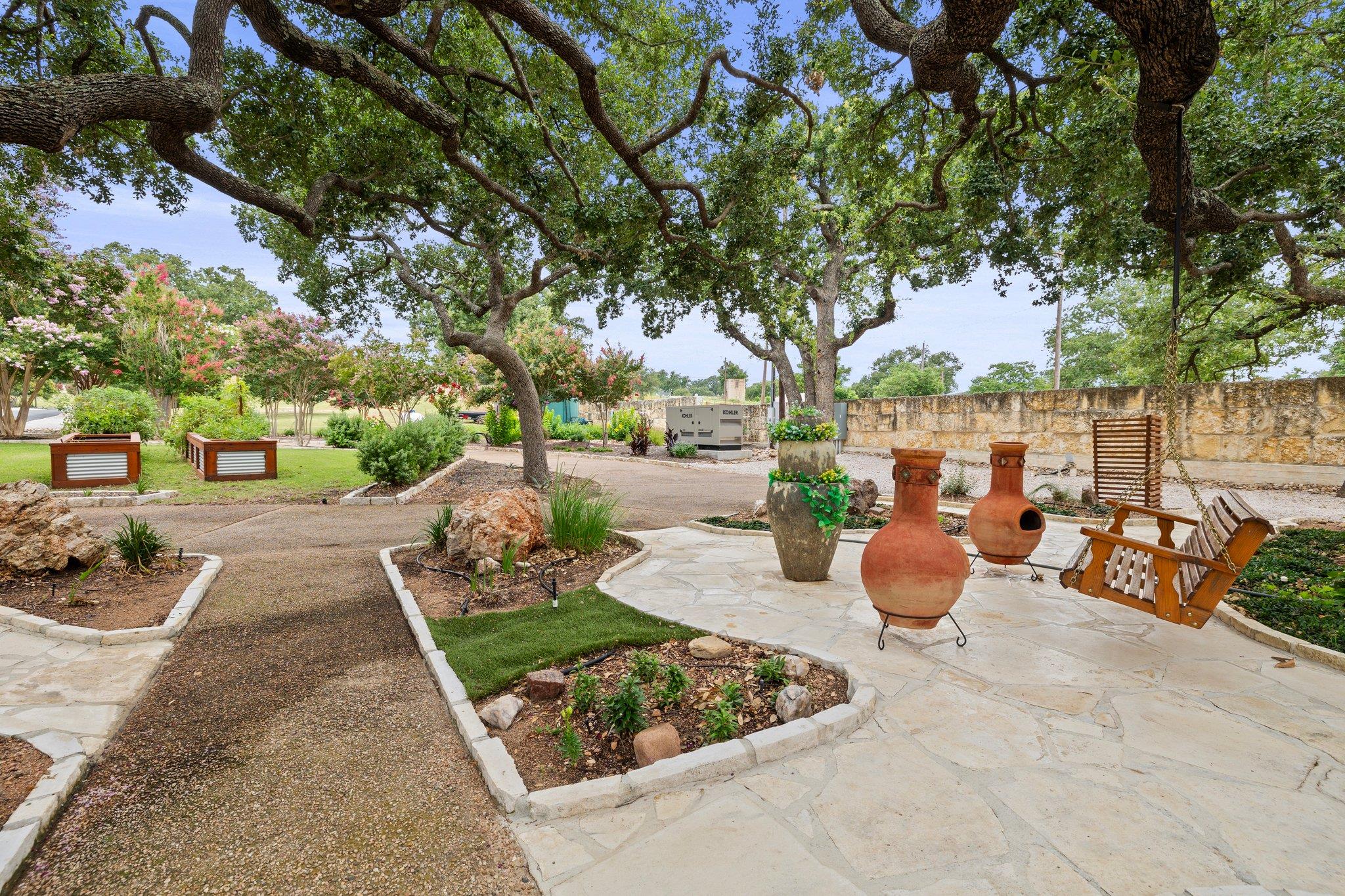 203 Senisa Dr, Buchanan Dam, TX 78657