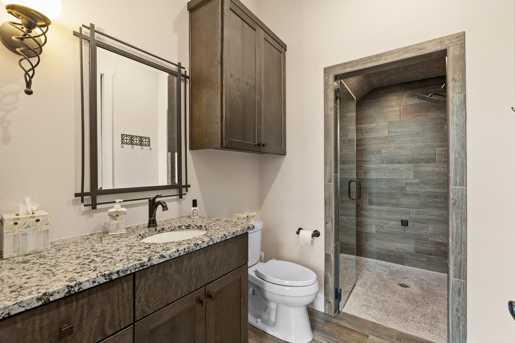 203 Senisa Dr, Buchanan Dam, TX 78657