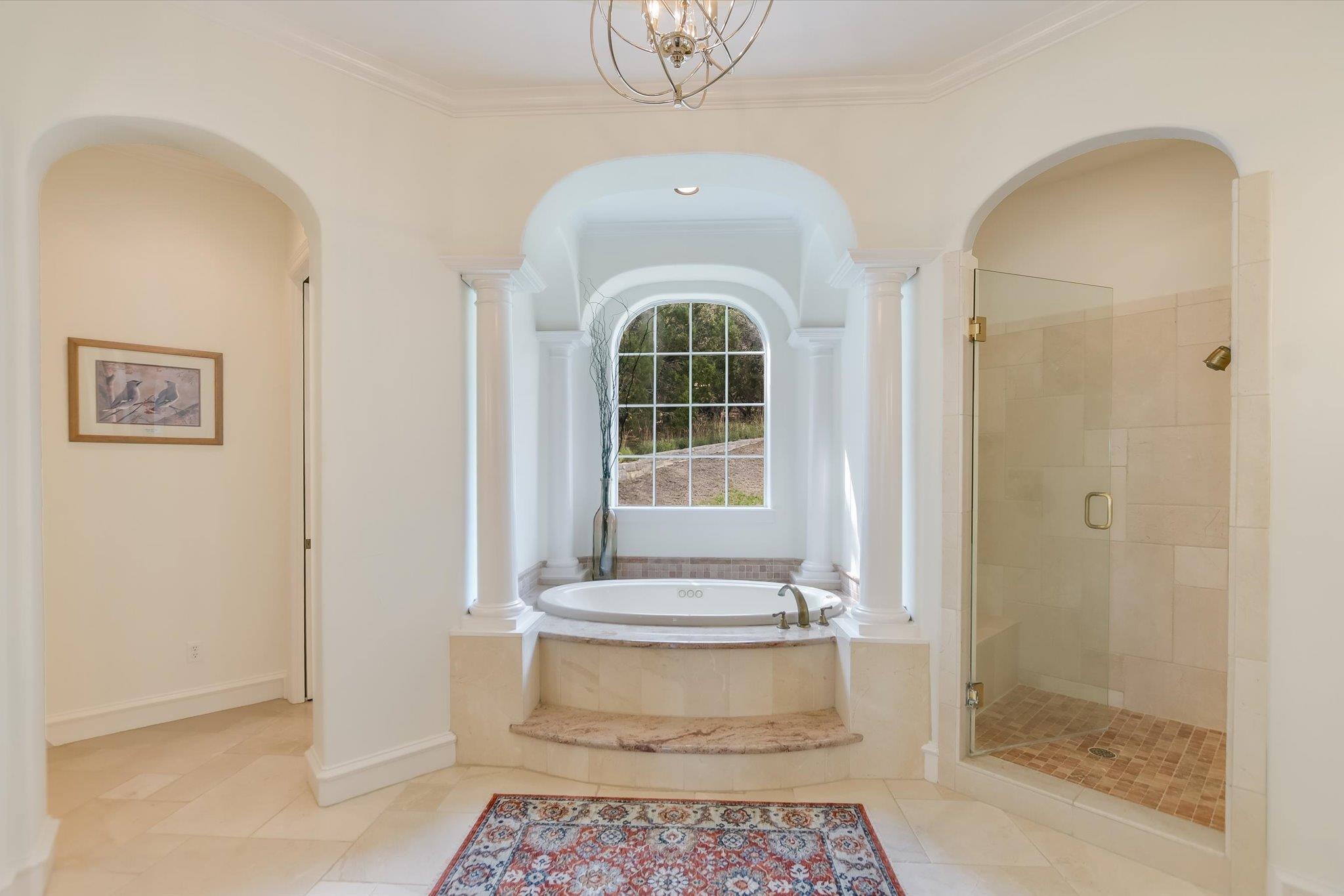 601 S Angel Light Dr, Spicewood, TX 78669