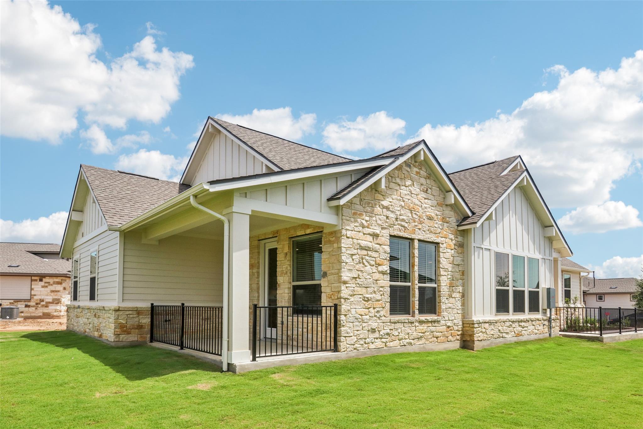 148 Antoinette Way, San Marcos, TX 78666