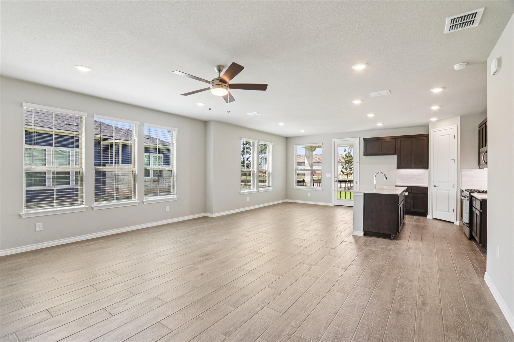 148 Antoinette Way, San Marcos, TX 78666