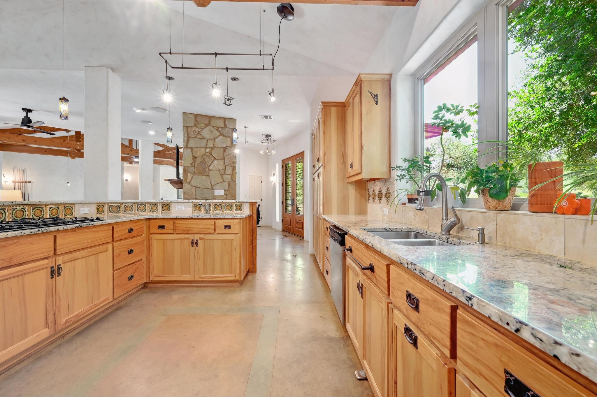 200 Raincloud (approximately 10 acres), Wimberley, TX 78676