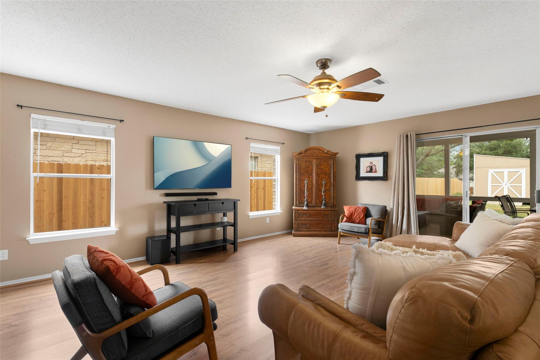 2105 Zeppelin Dr, Cedar Park, TX 78613