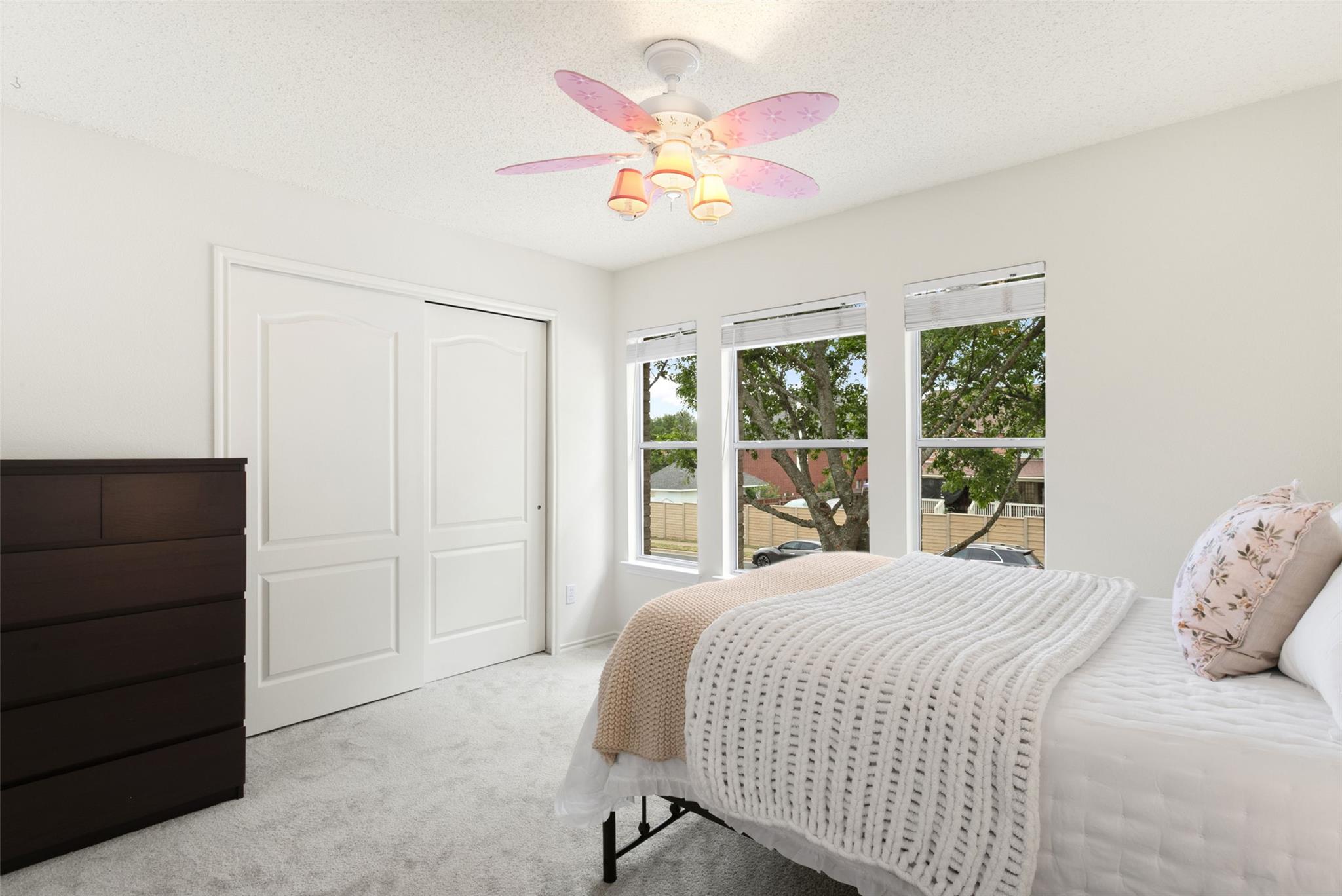 2105 Zeppelin Dr, Cedar Park, TX 78613