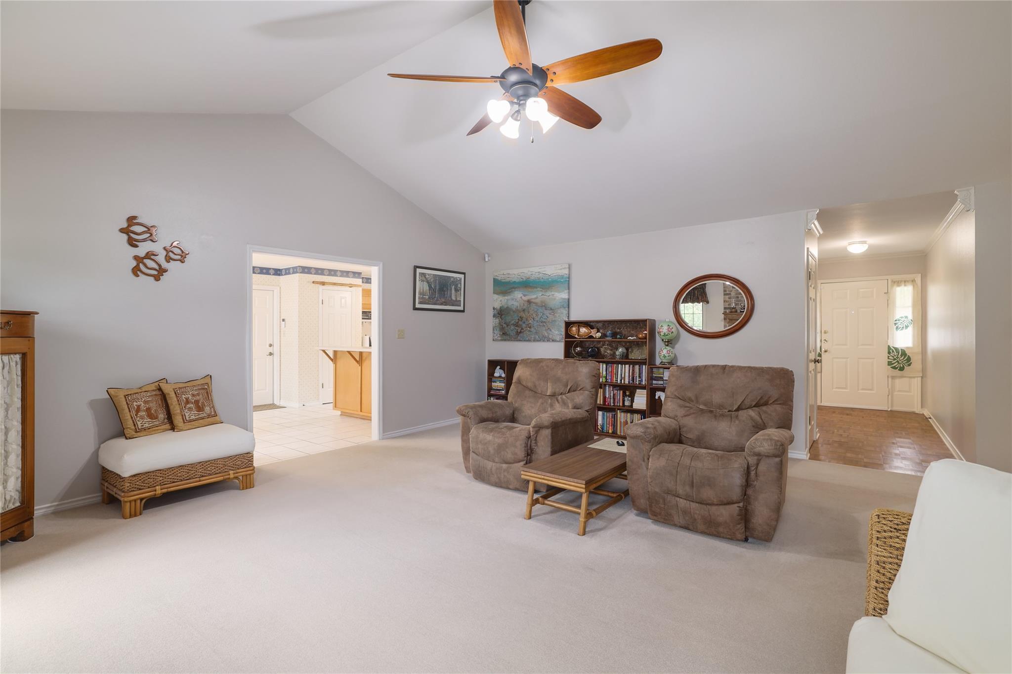 133 Lakewood Trl, Leander, TX 78641