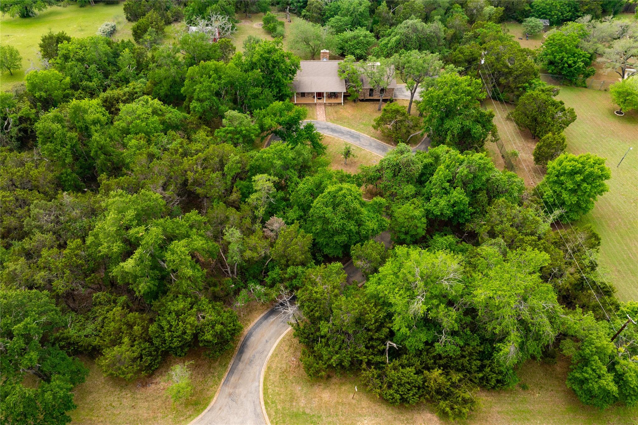 133 Lakewood Trl, Leander, TX 78641