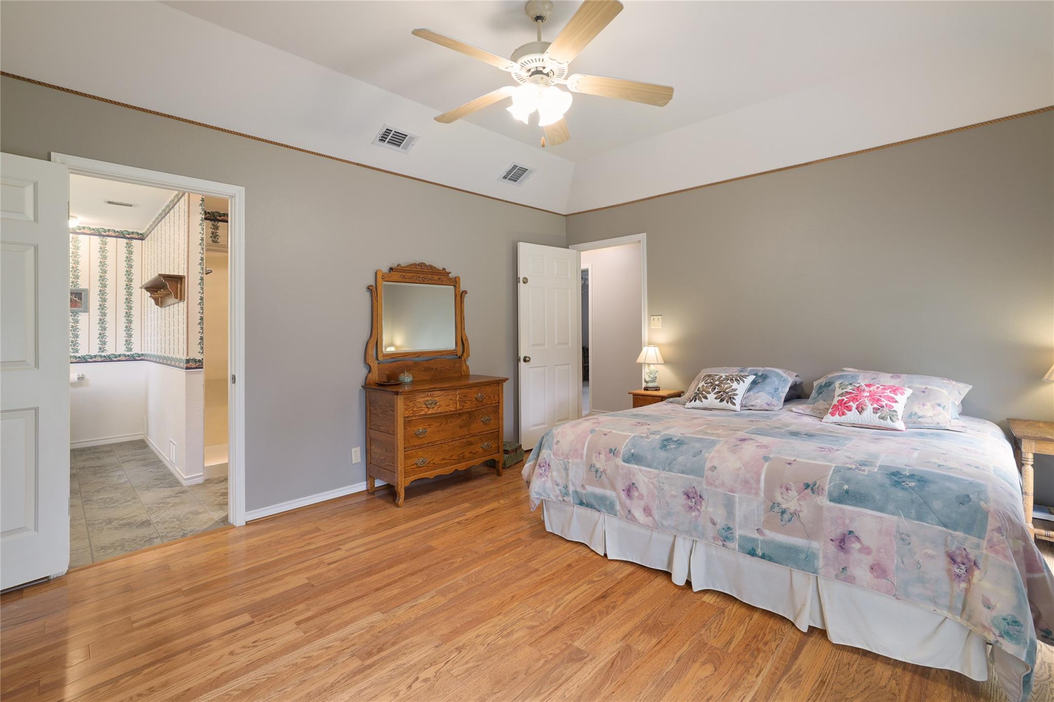 133 Lakewood Trl, Leander, TX 78641