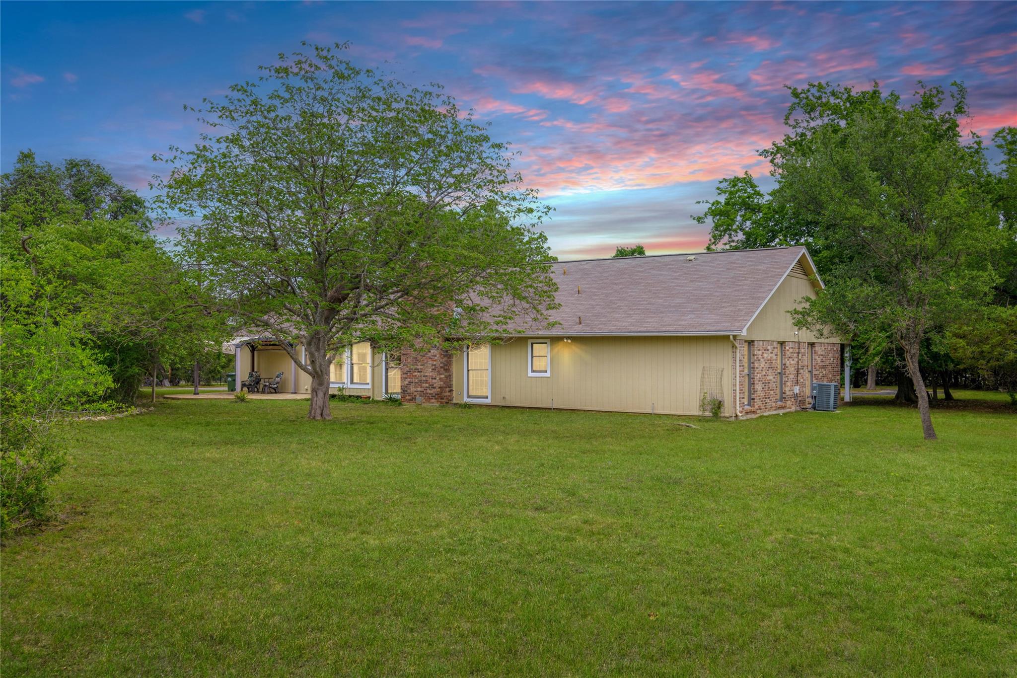 133 Lakewood Trl, Leander, TX 78641