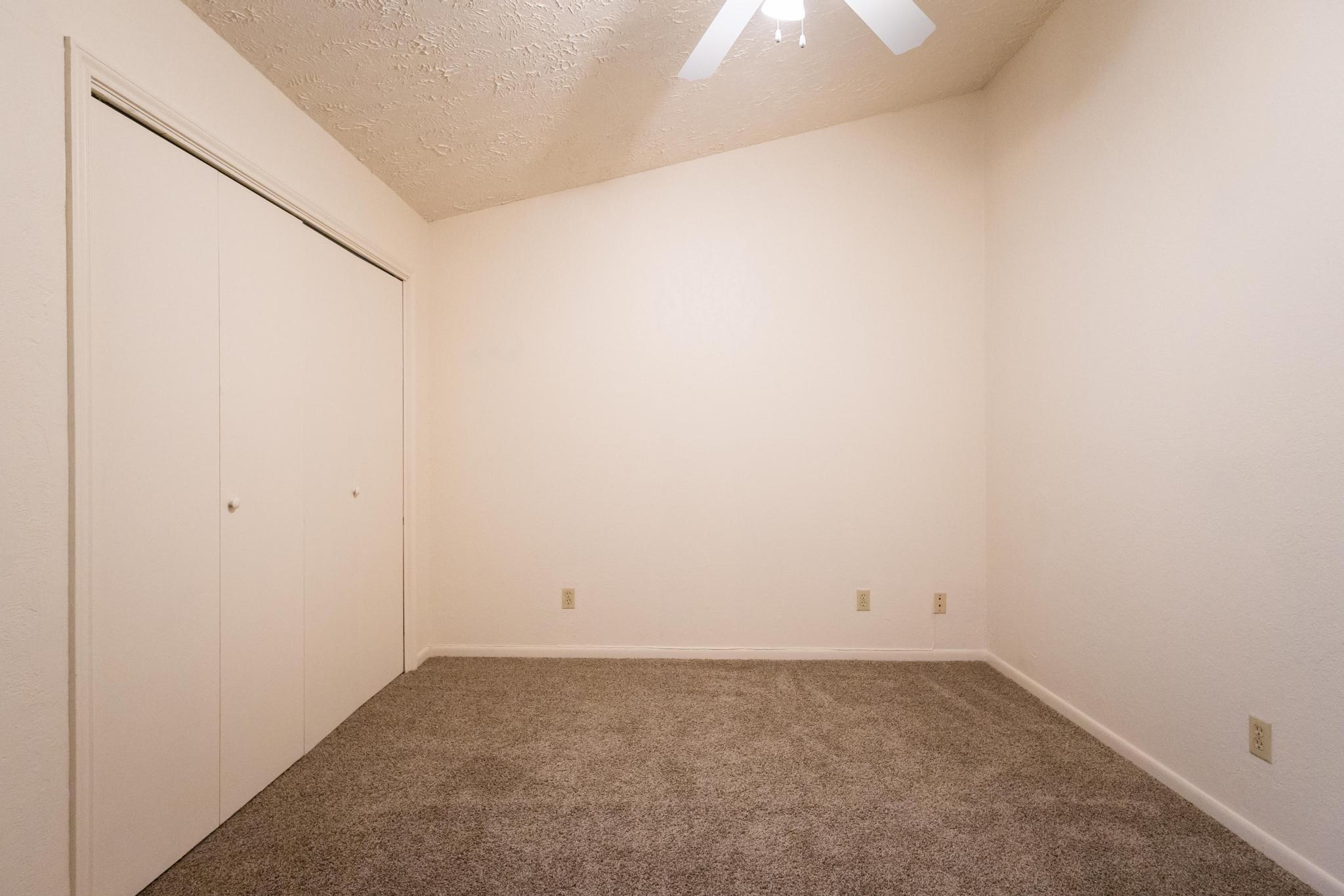 421 W San Antonio St # I3, San Marcos, TX 78666