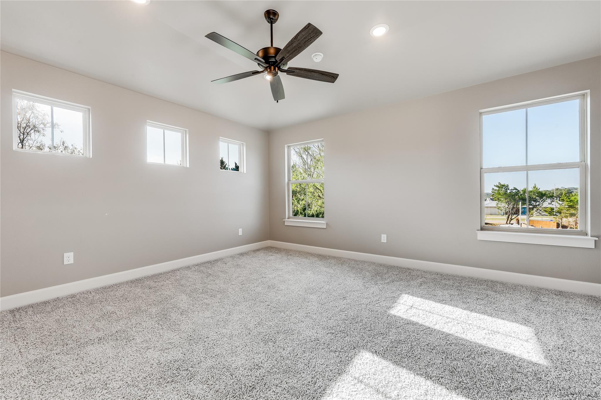 2502 Truman Dr, Lago Vista, TX 78645