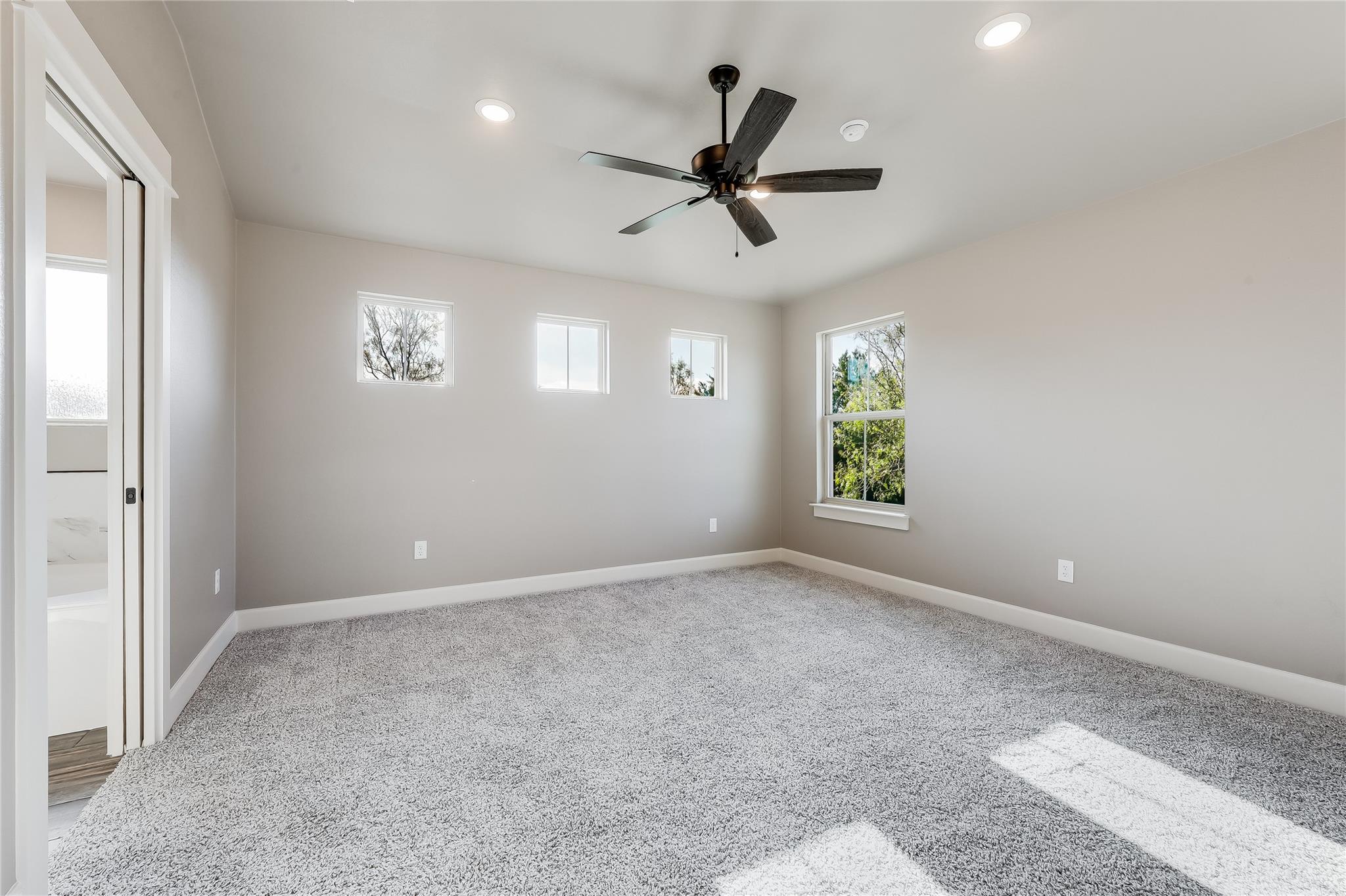 2502 Truman Dr, Lago Vista, TX 78645