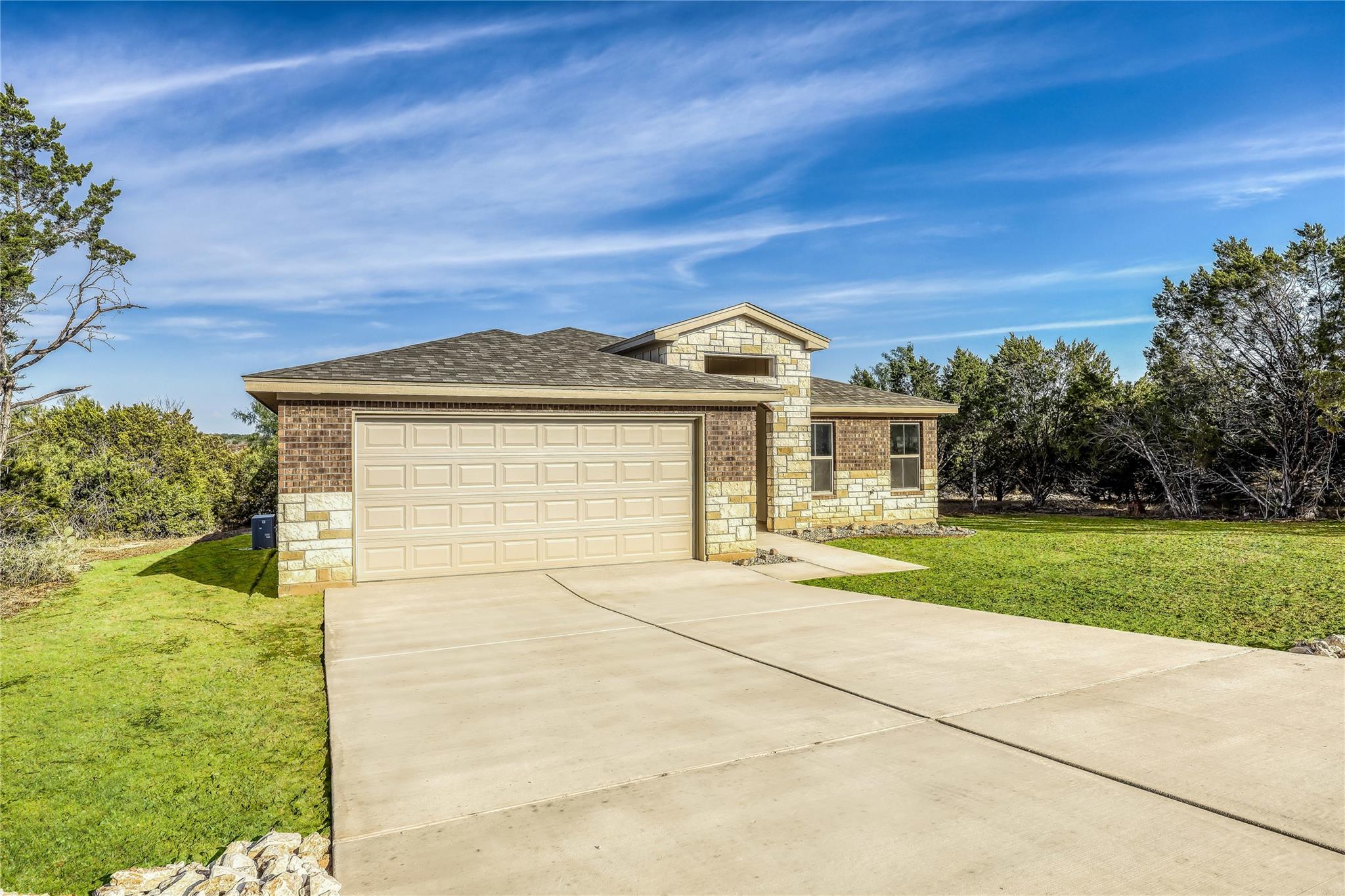 2502 Truman Dr, Lago Vista, TX 78645