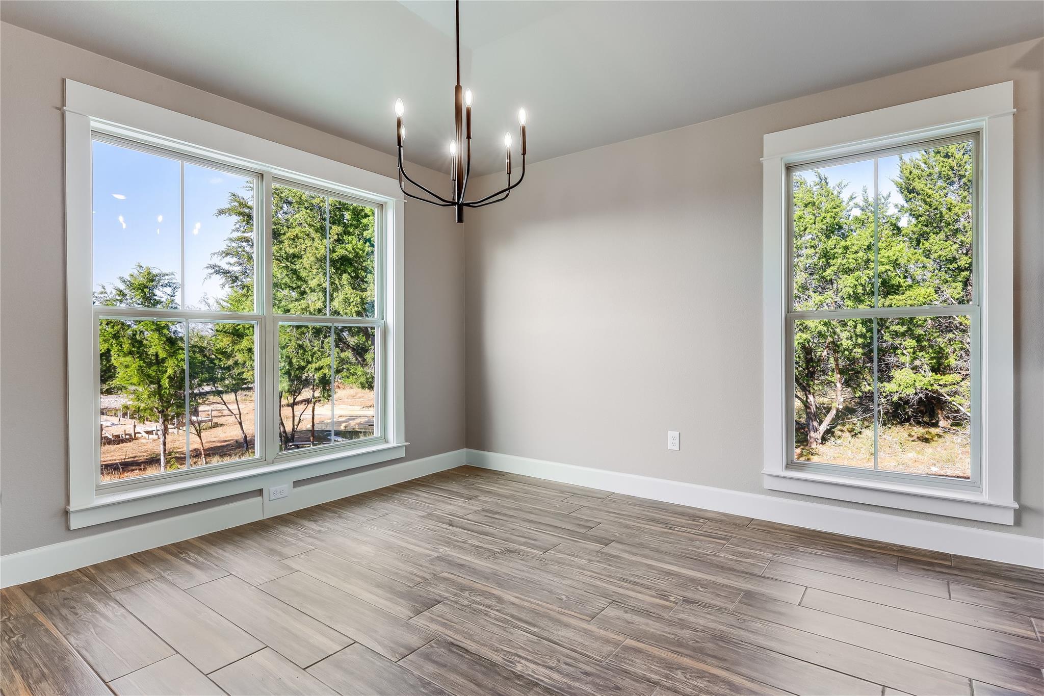 2502 Truman Dr, Lago Vista, TX 78645