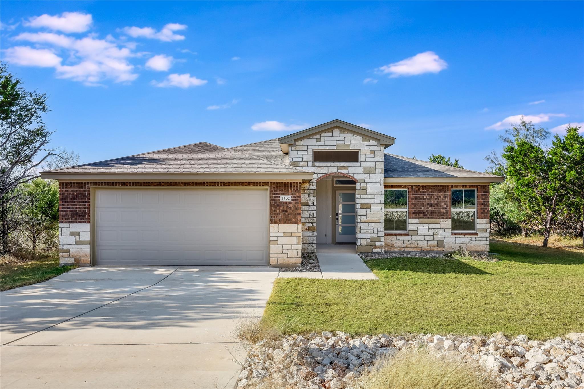 2502 Truman Dr, Lago Vista, TX 78645
