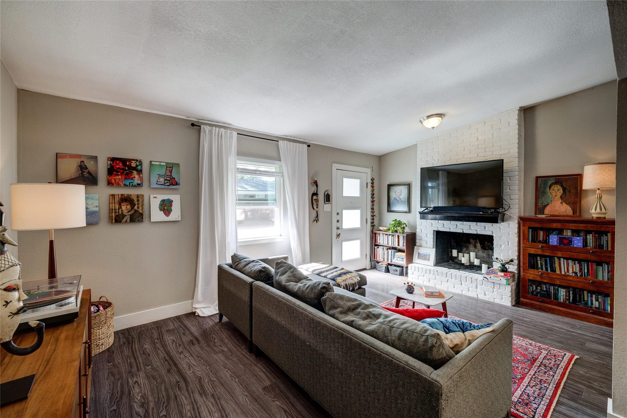 6306 Vioitha Dr # B, Austin, TX 78723