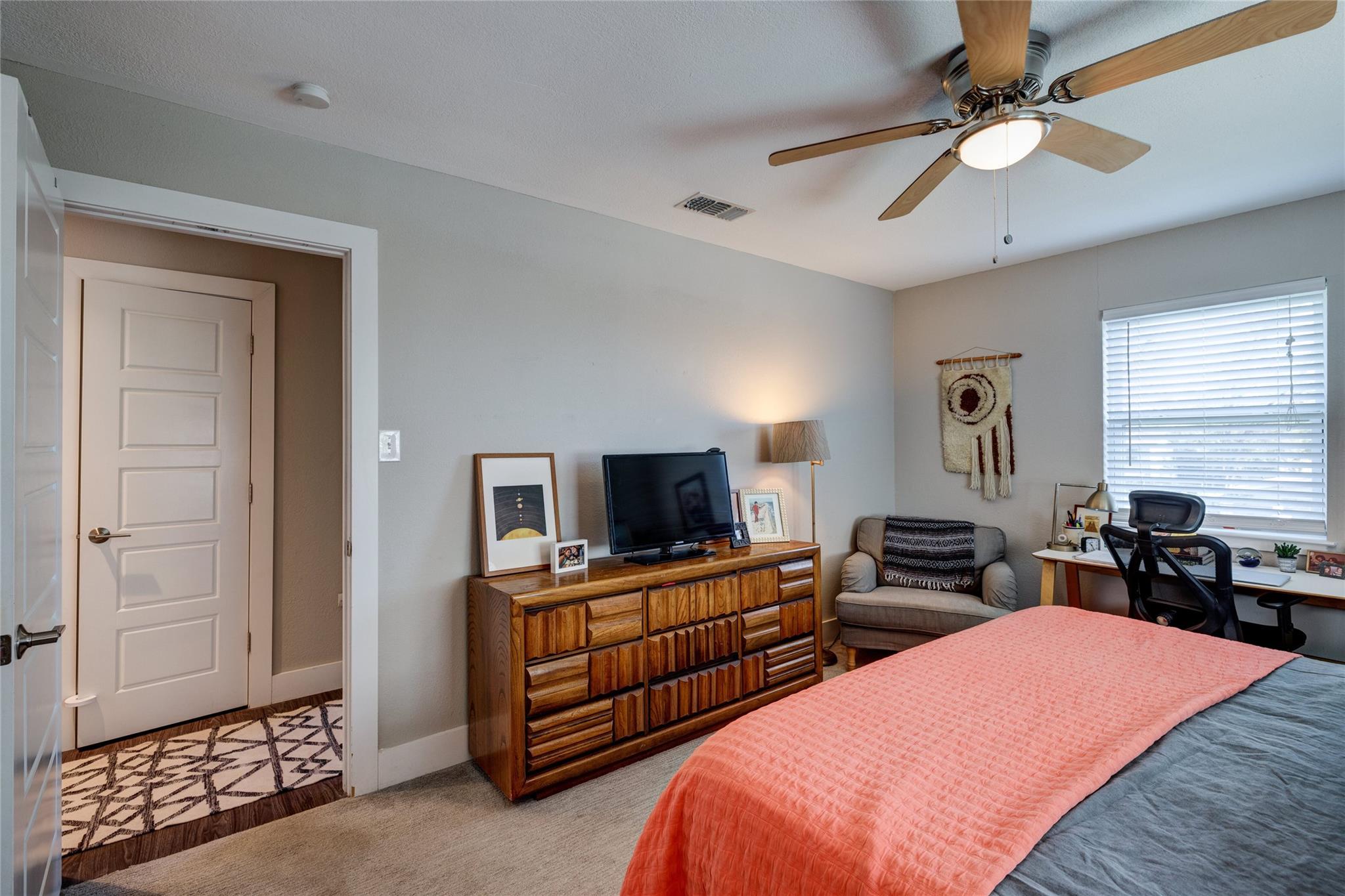 6306 Vioitha Dr # B, Austin, TX 78723