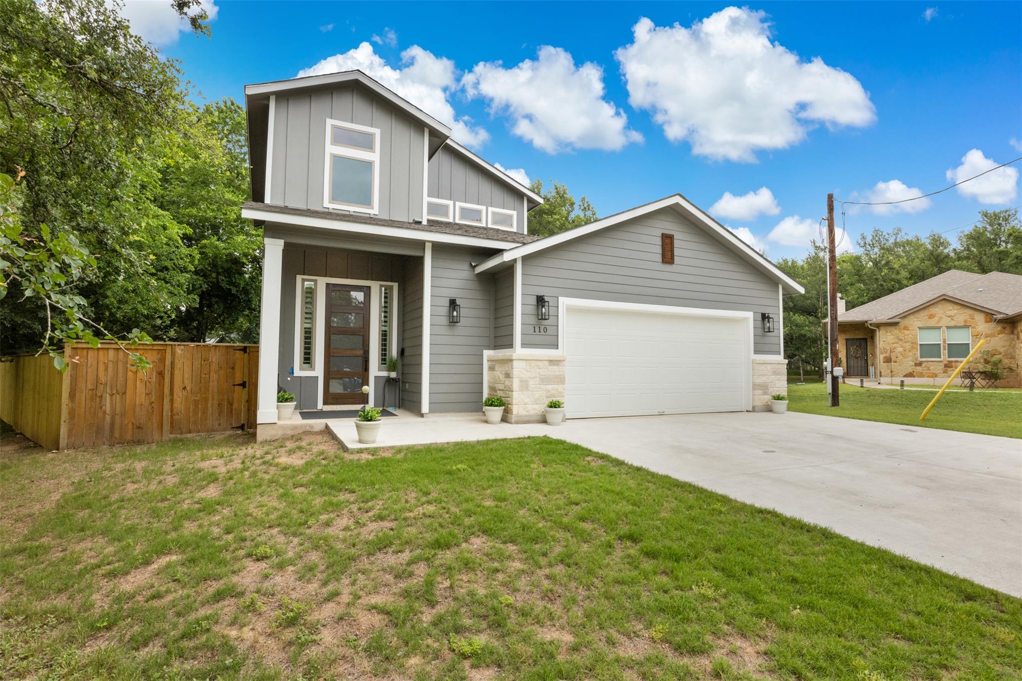 110 Manana Ct, Bastrop, TX 78602