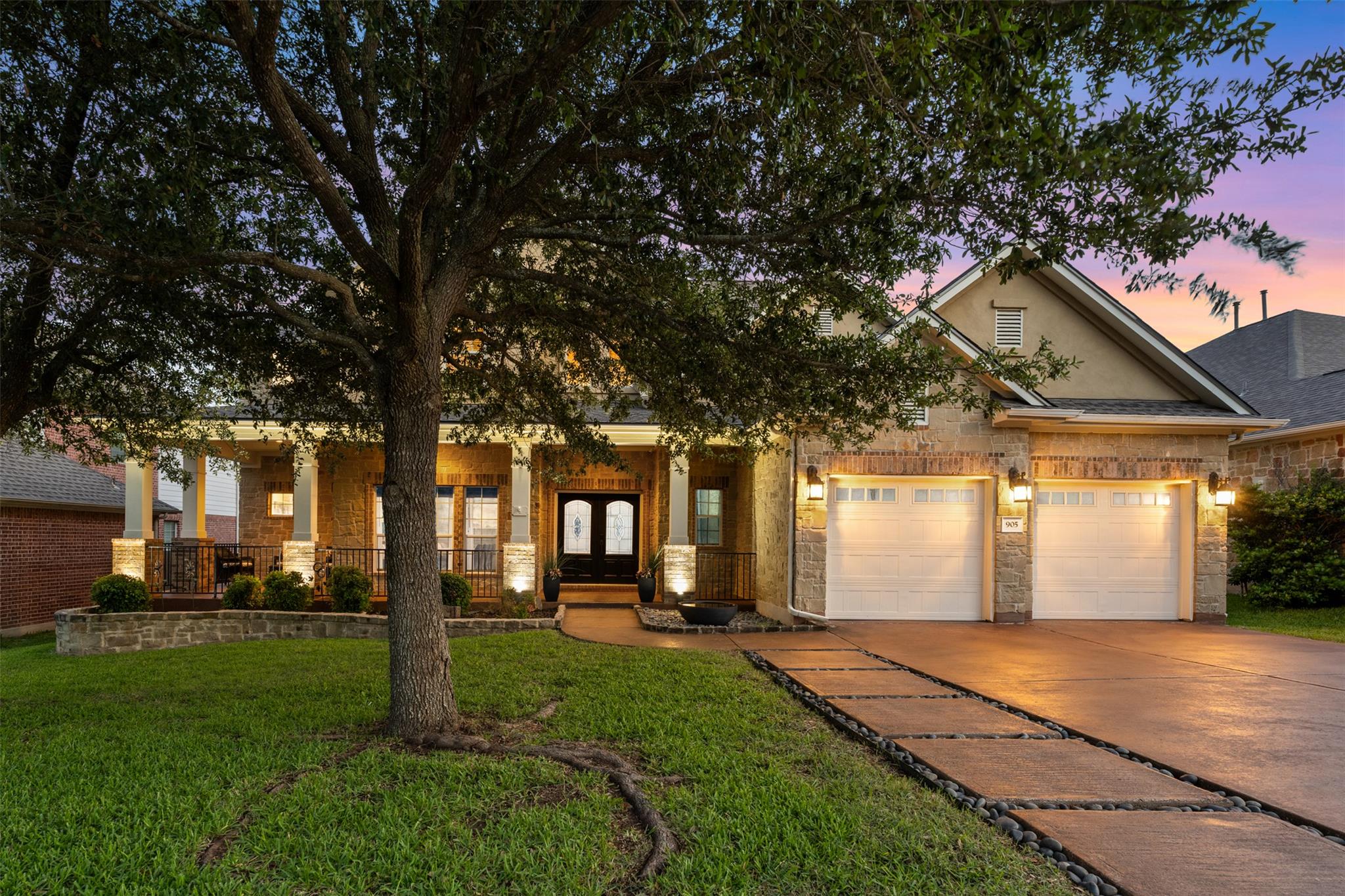 905 S Frontier Ln, Cedar Park, TX 78613