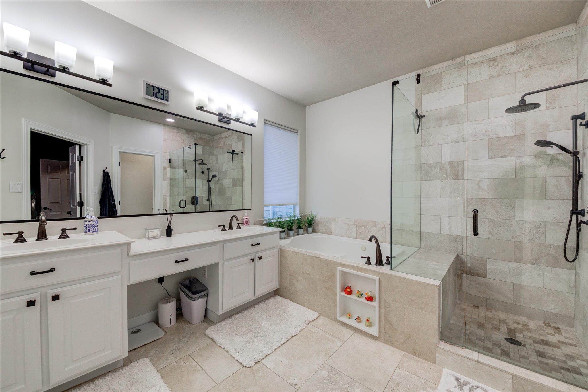 9508 BULLY HILL Cv, Austin, TX 78759