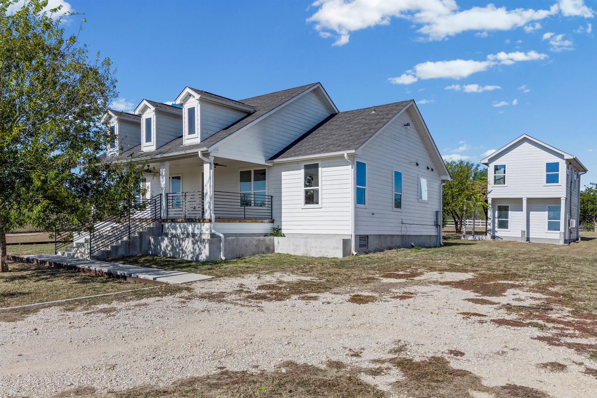 1178 Black Ankle Rd, Lockhart, TX 78644