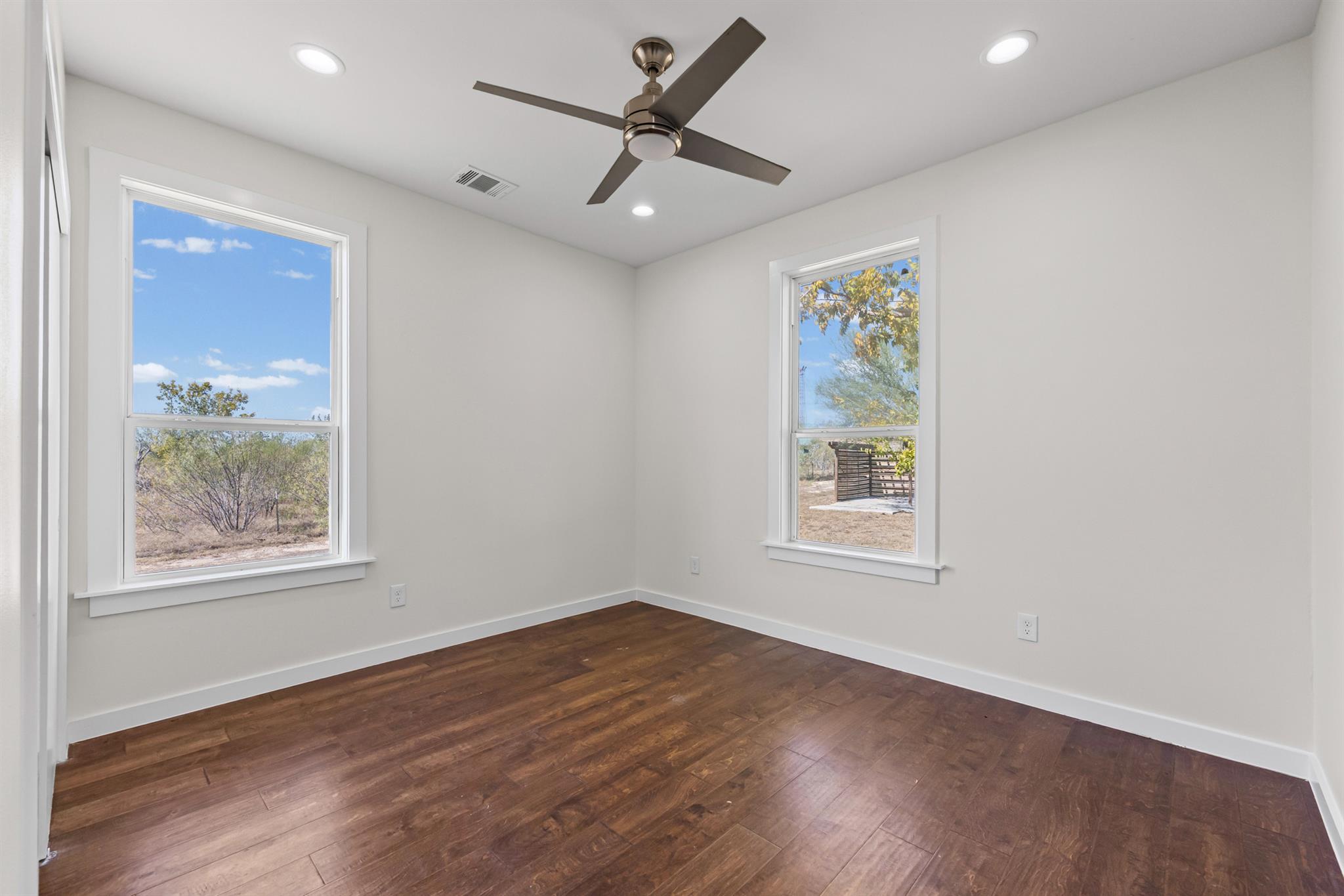 1178 Black Ankle Rd, Lockhart, TX 78644