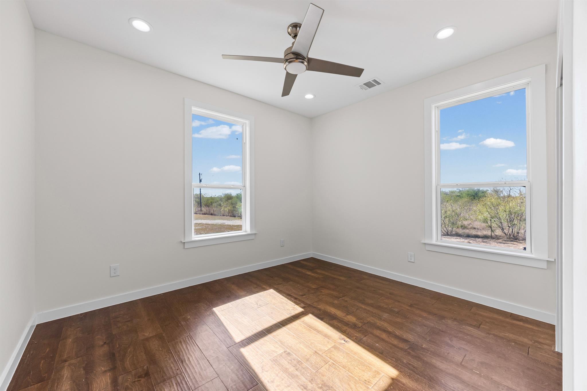 1178 Black Ankle Rd, Lockhart, TX 78644