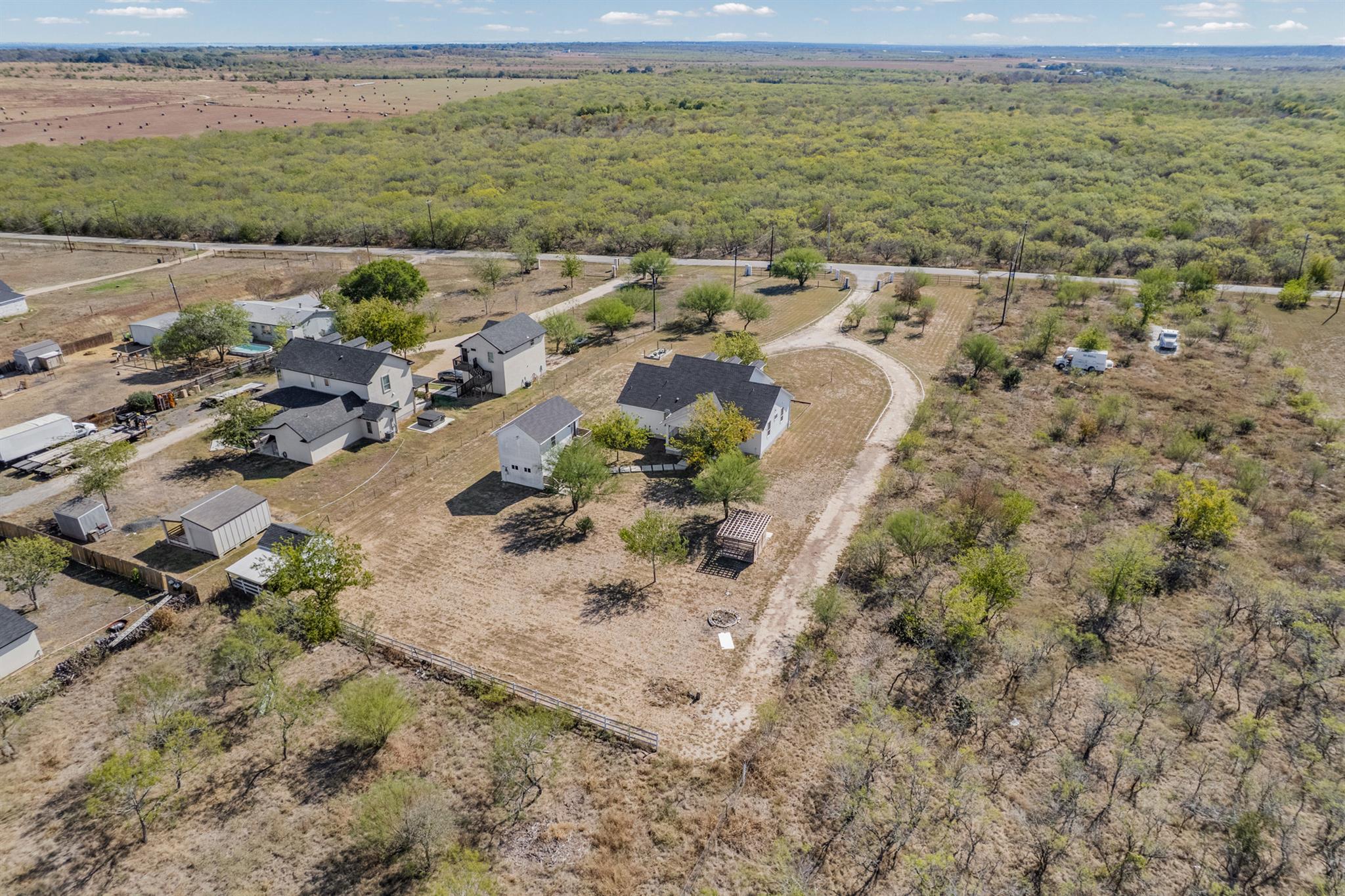1178 Black Ankle Rd, Lockhart, TX 78644