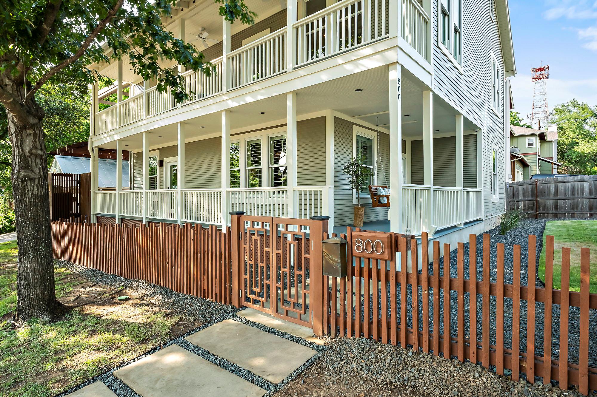800 W Lynn St, Austin, TX 78703