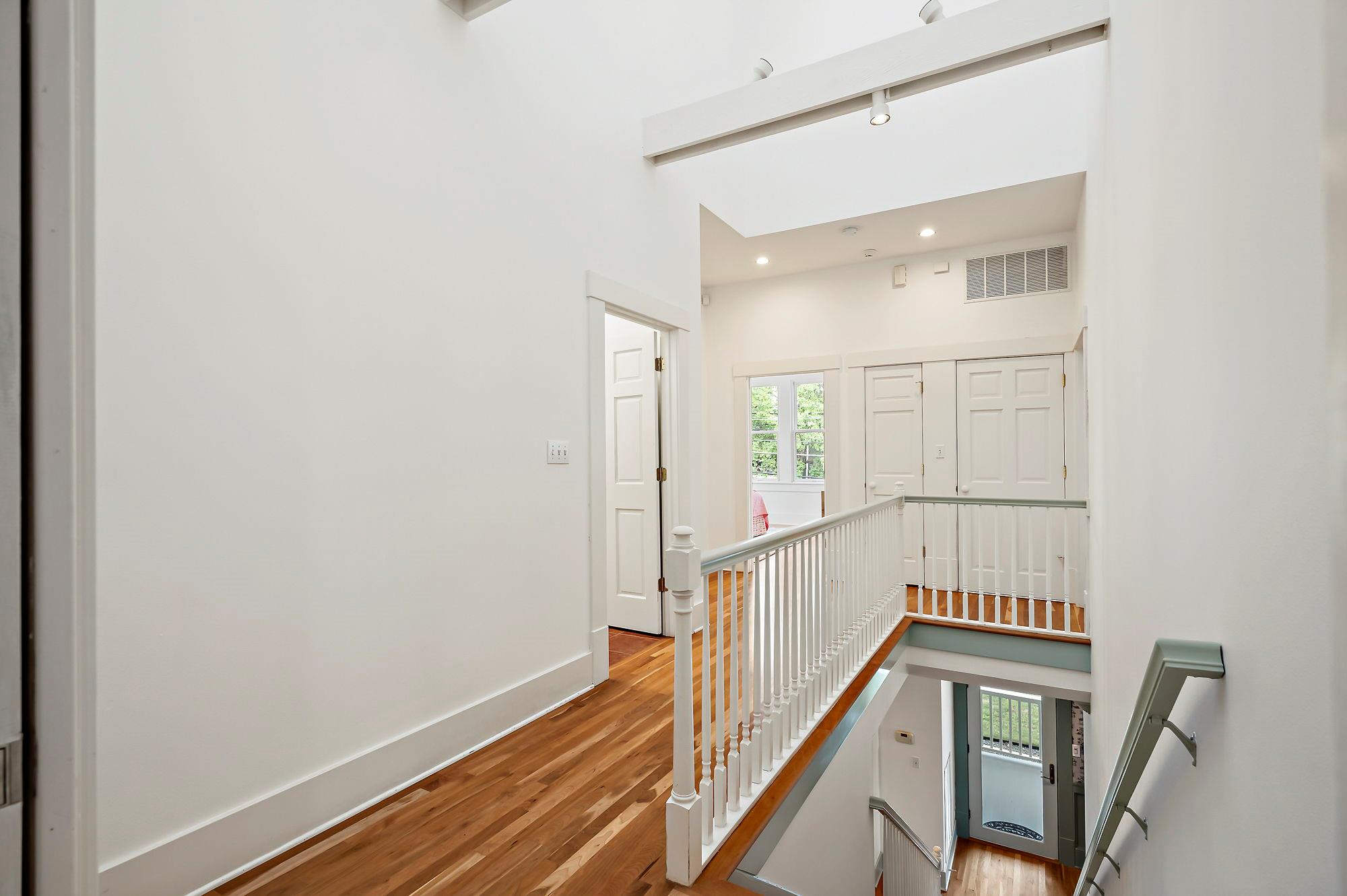 800 W Lynn St, Austin, TX 78703