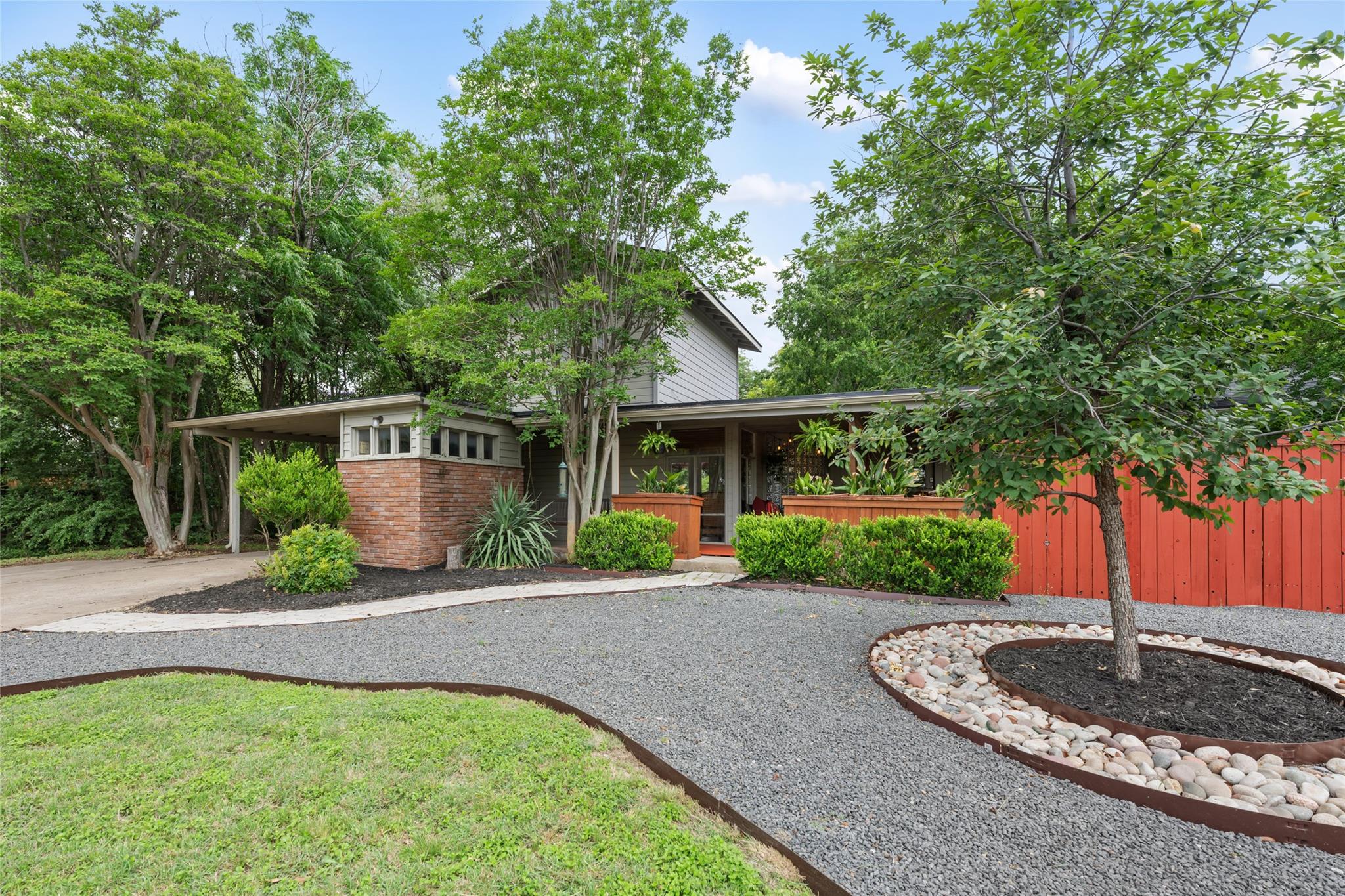 5900 Nasco Dr, Austin, TX 78757