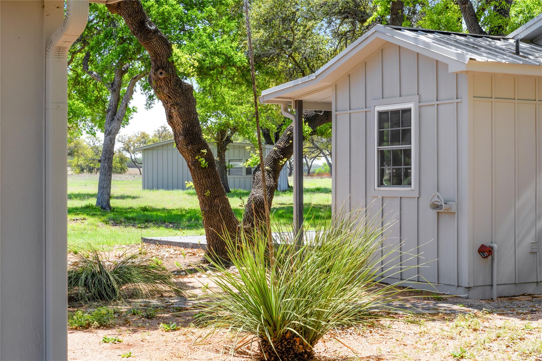 9695 W US 290 Highway, Hye, TX 78635
