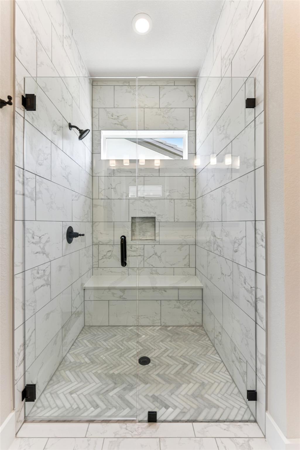 1628 Dancing Oak Ln, San Marcos, TX 78666