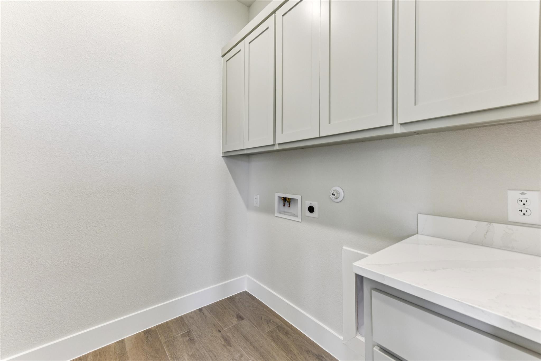 1628 Dancing Oak Ln, San Marcos, TX 78666