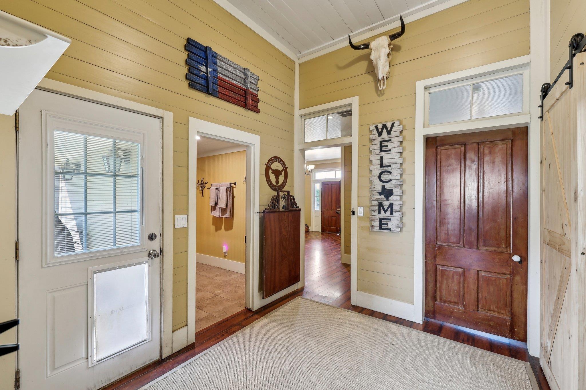 1200 County Road 211, Giddings, TX 78942