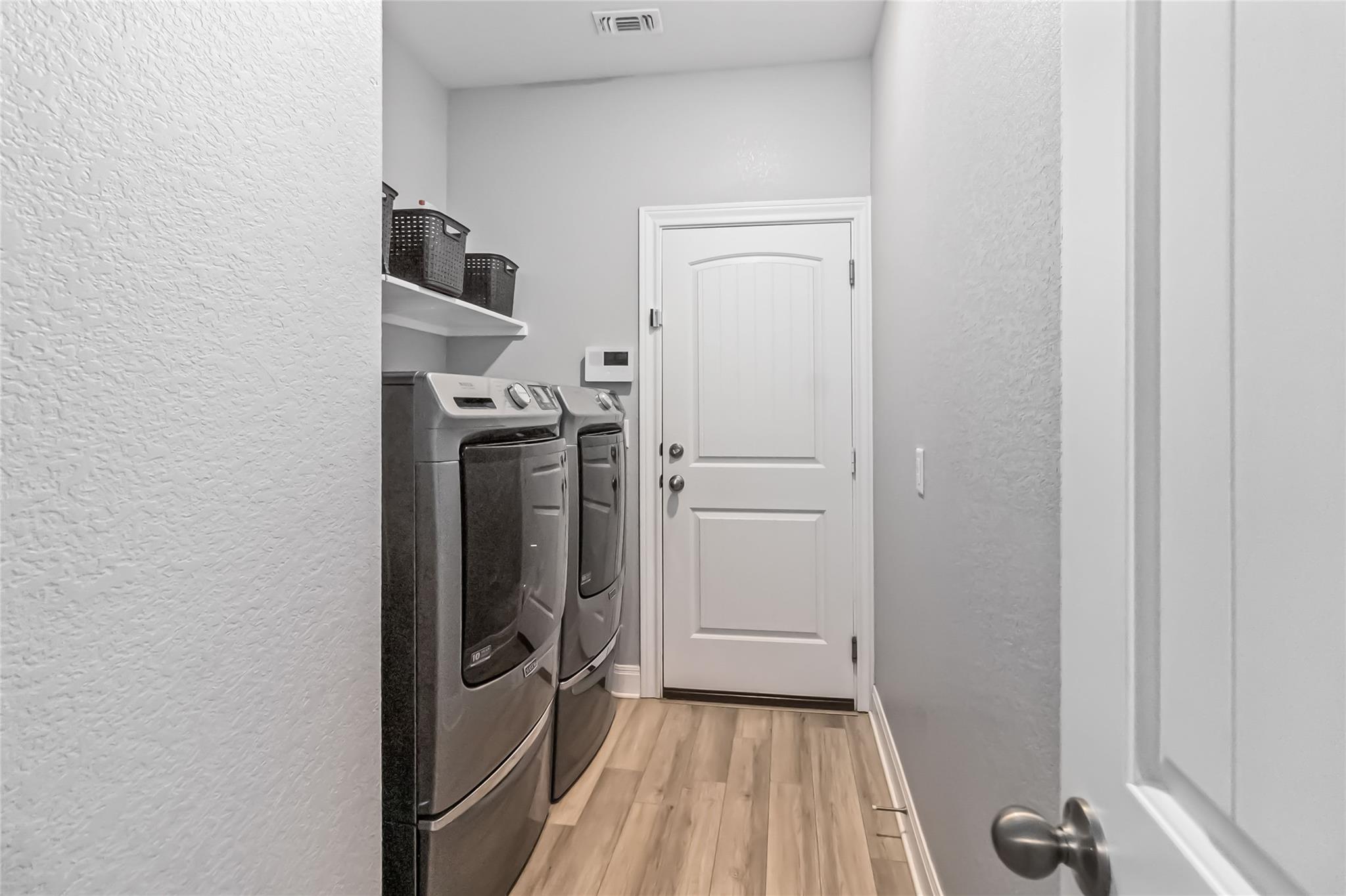 2017 Prickly Pear Dr, Bastrop, TX 78602