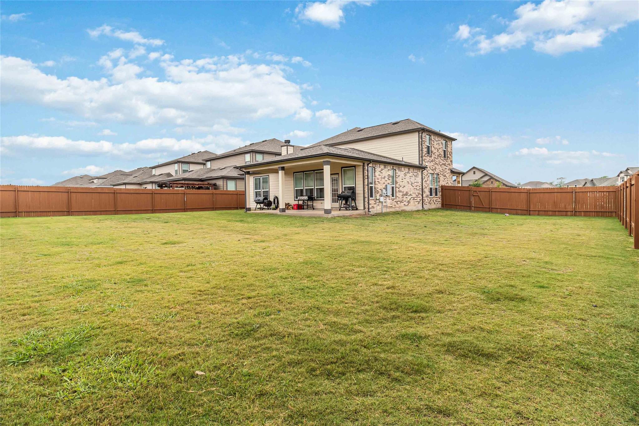 2017 Prickly Pear Dr, Bastrop, TX 78602