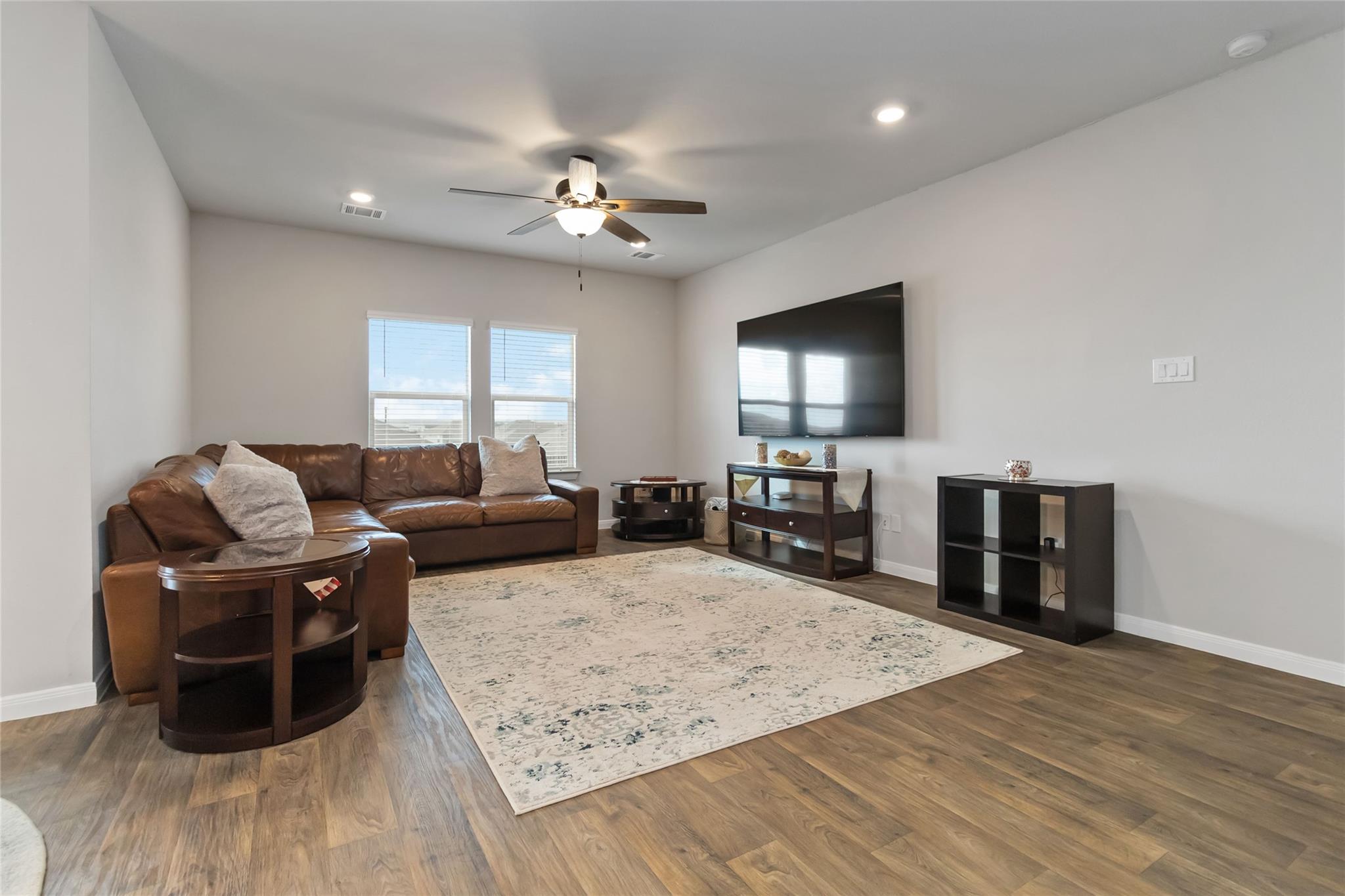 118 Ballyneal Ln, San Marcos, TX 78666