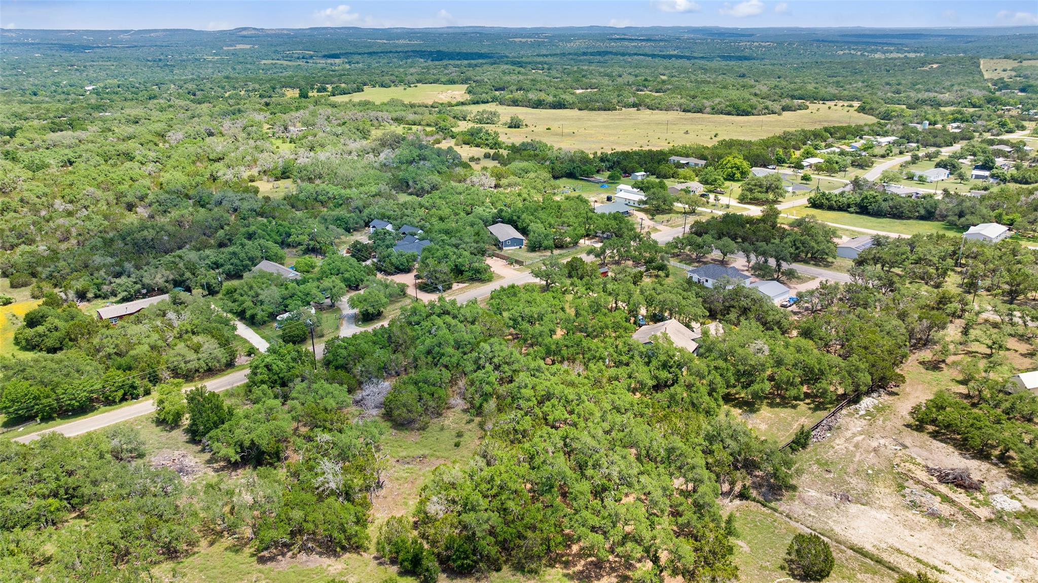 408 Rust Ranch Rd, Blanco, TX 78606