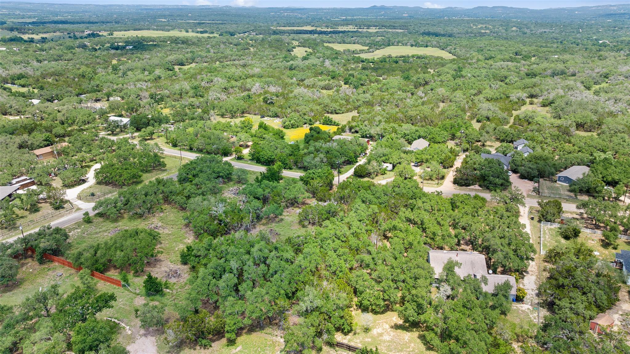408 Rust Ranch Rd, Blanco, TX 78606