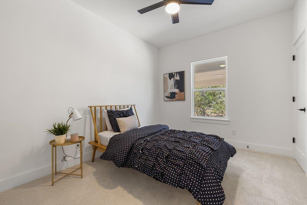 408 Rust Ranch Rd, Blanco, TX 78606