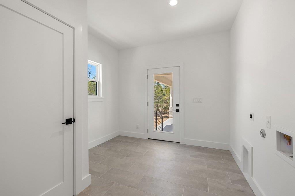 408 Rust Ranch Rd, Blanco, TX 78606